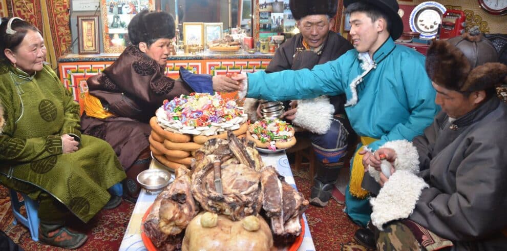 Capodanno lunare Tsagaan Sar con stelledoriente